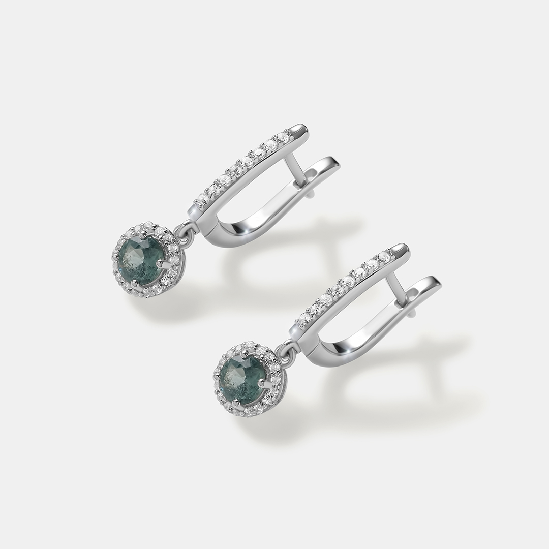 Серебряные серьги с кианитами