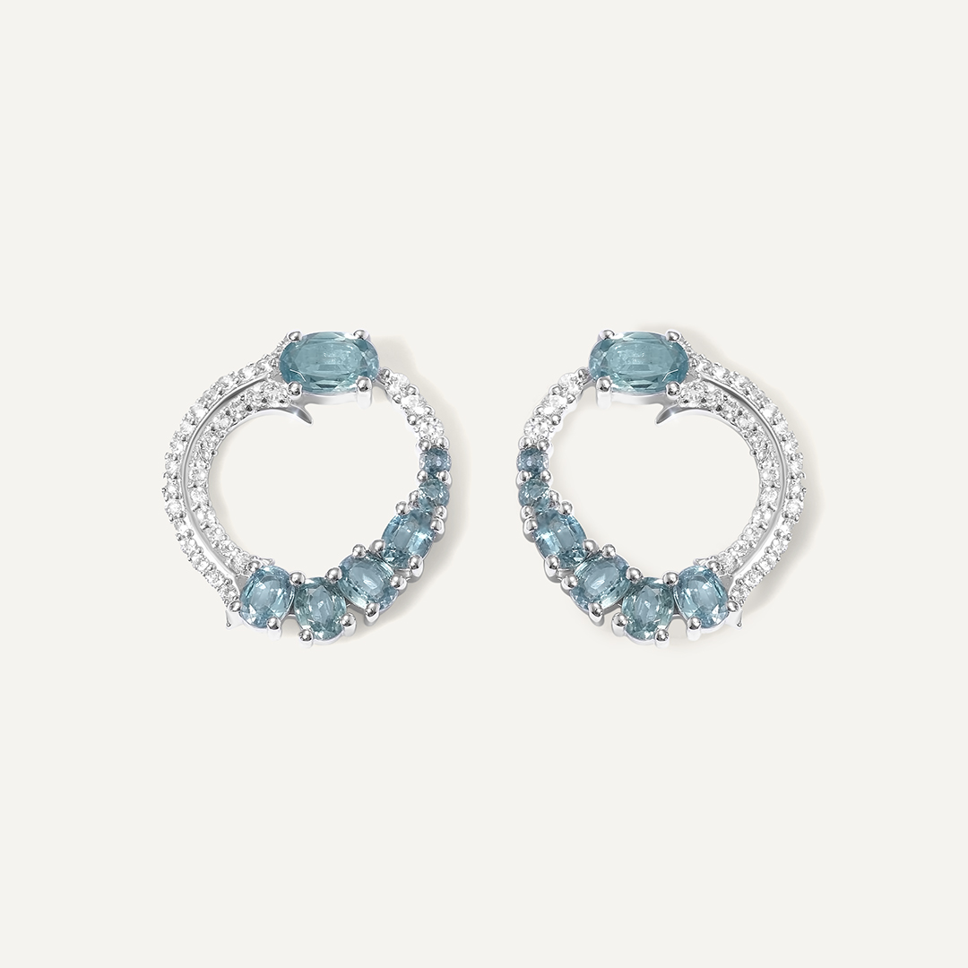 Серебряные серьги-пусеты с кианитами