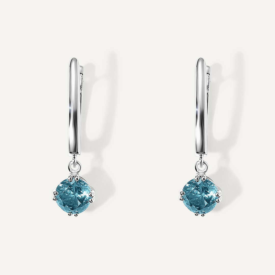 Серебряные серьги с кианитами