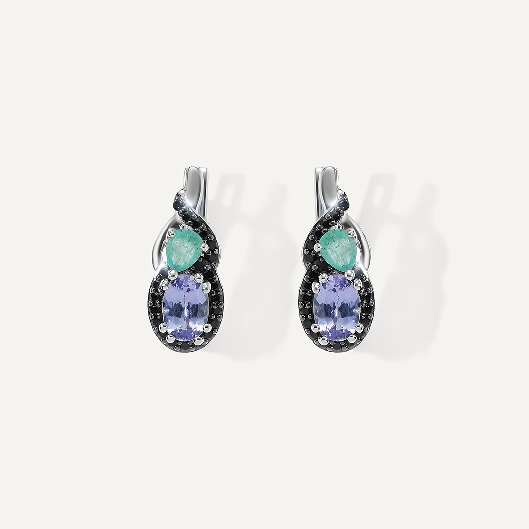Серебряные серьги с танзанитами и изумрудами
