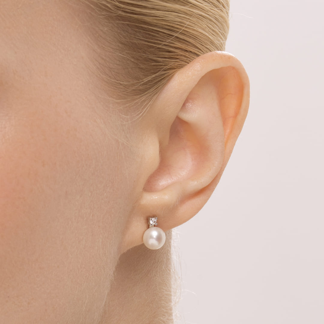 Серебряные серьги-пусеты с жемчугом