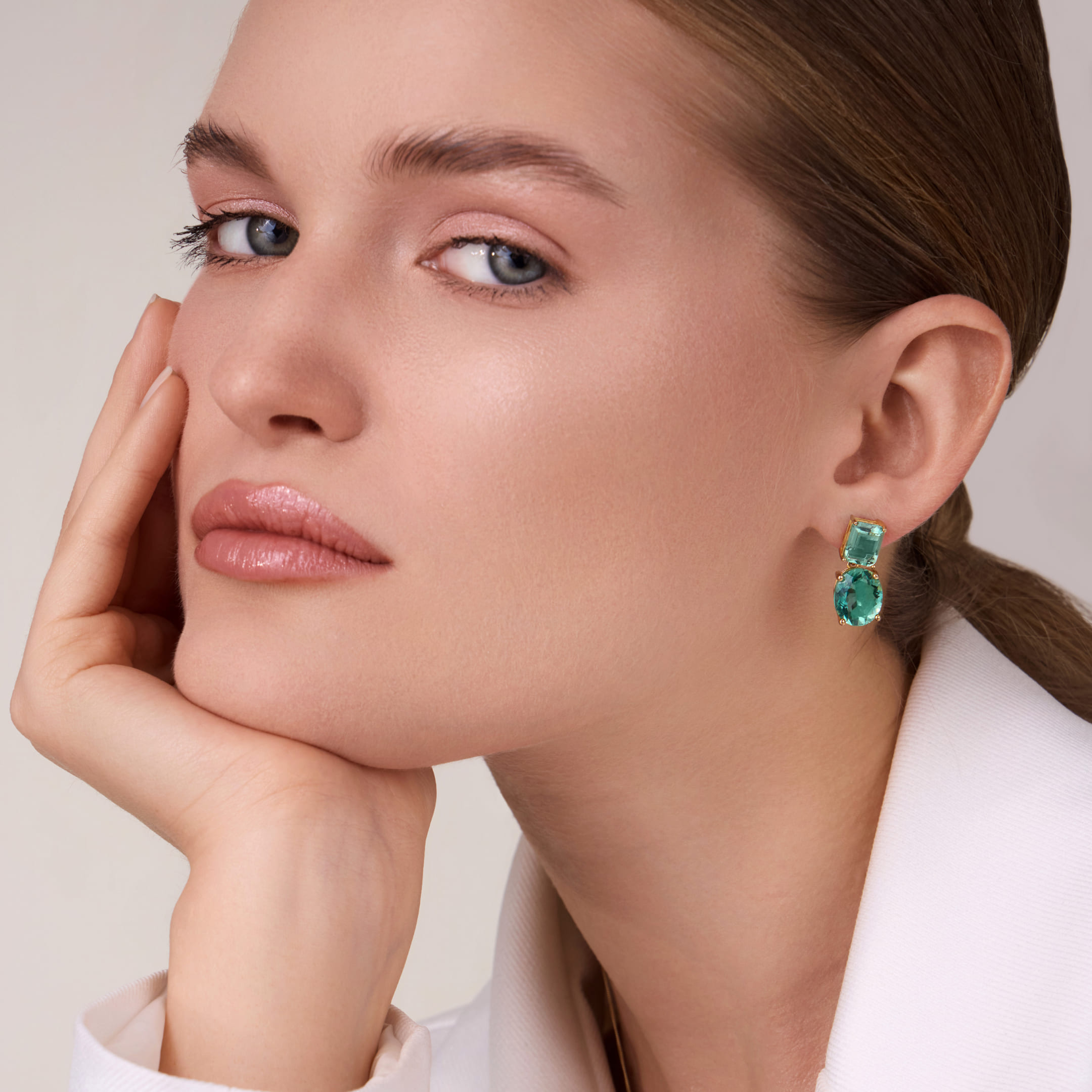 Серебряные серьги-пусеты с флюоритами