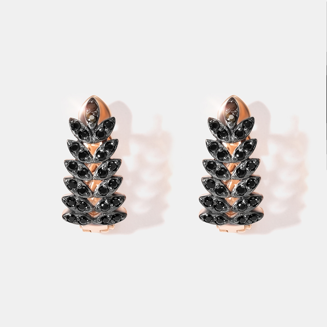 Серебряные серьги со шпинелью