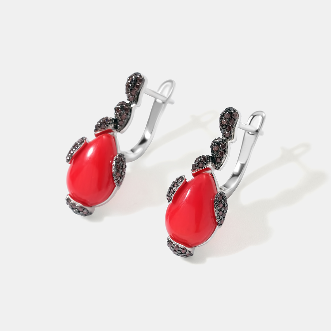 Серебряные серьги с кораллами