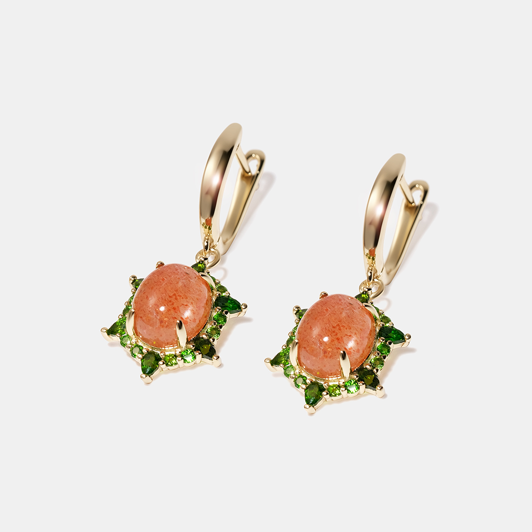 Серебряные серьги с солнечными камнями