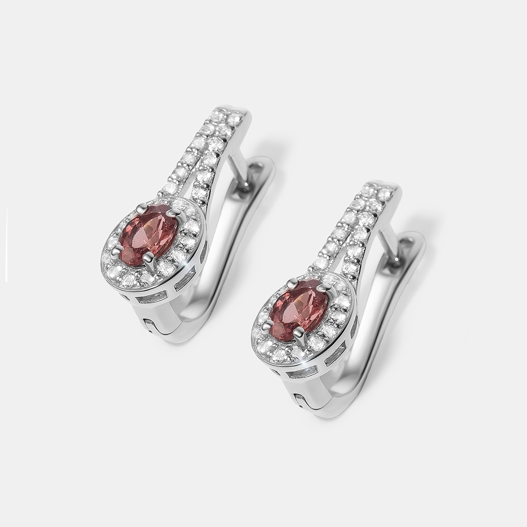 Серебряные серьги с гранатами