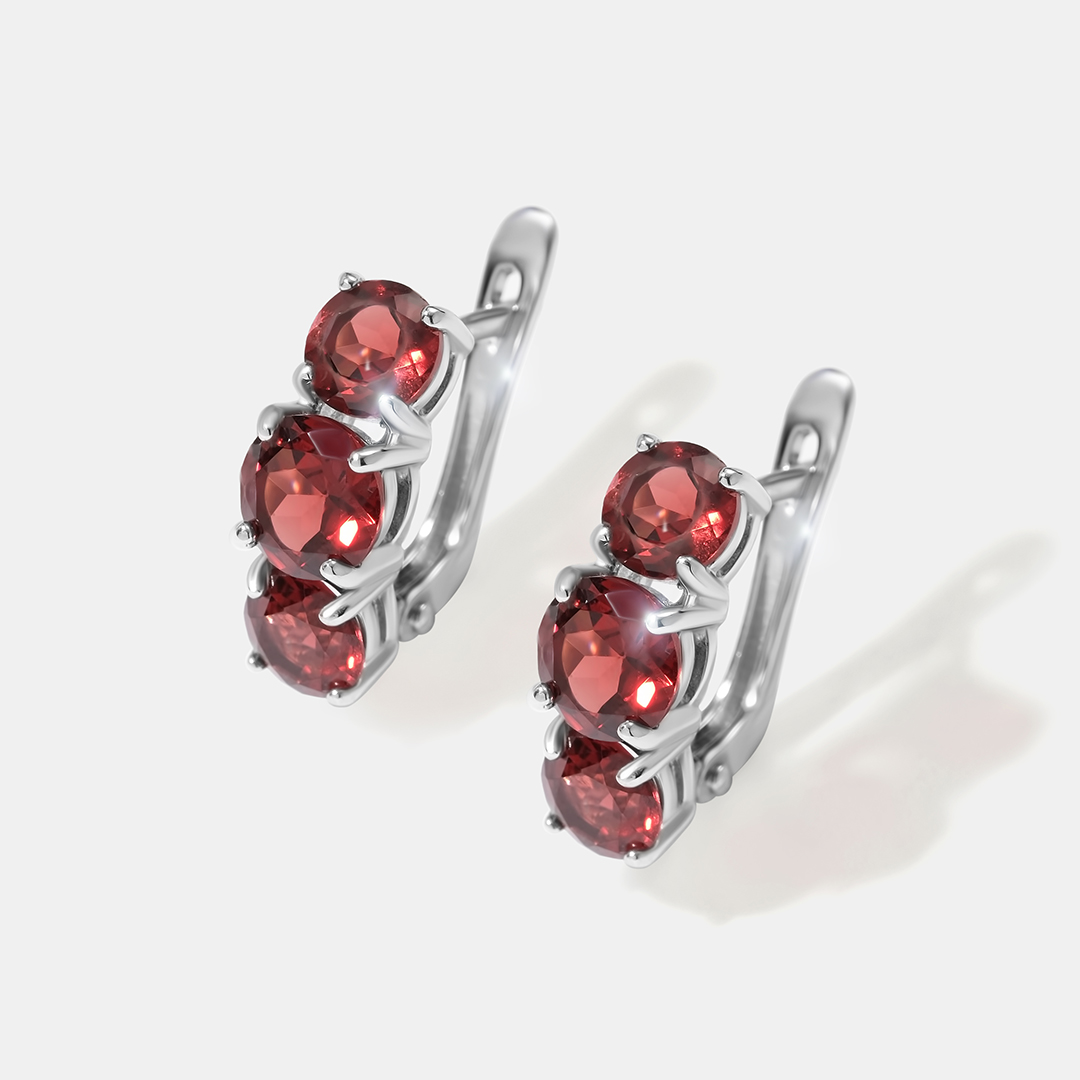 Серебряные серьги с гранатами Мозамбик