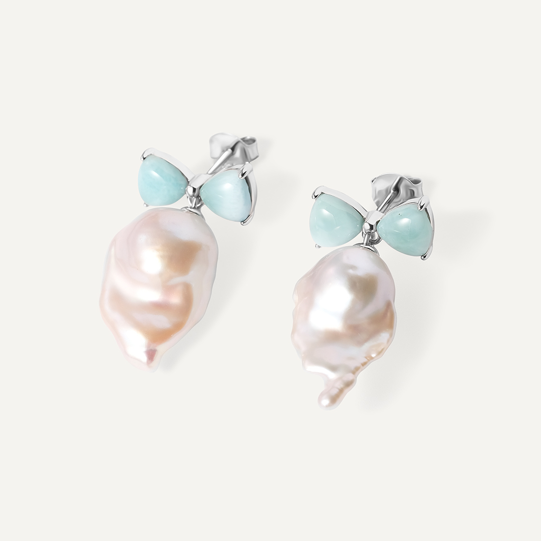 Серебряные серьги-пусеты с ларимарами и жемчугом Барокко