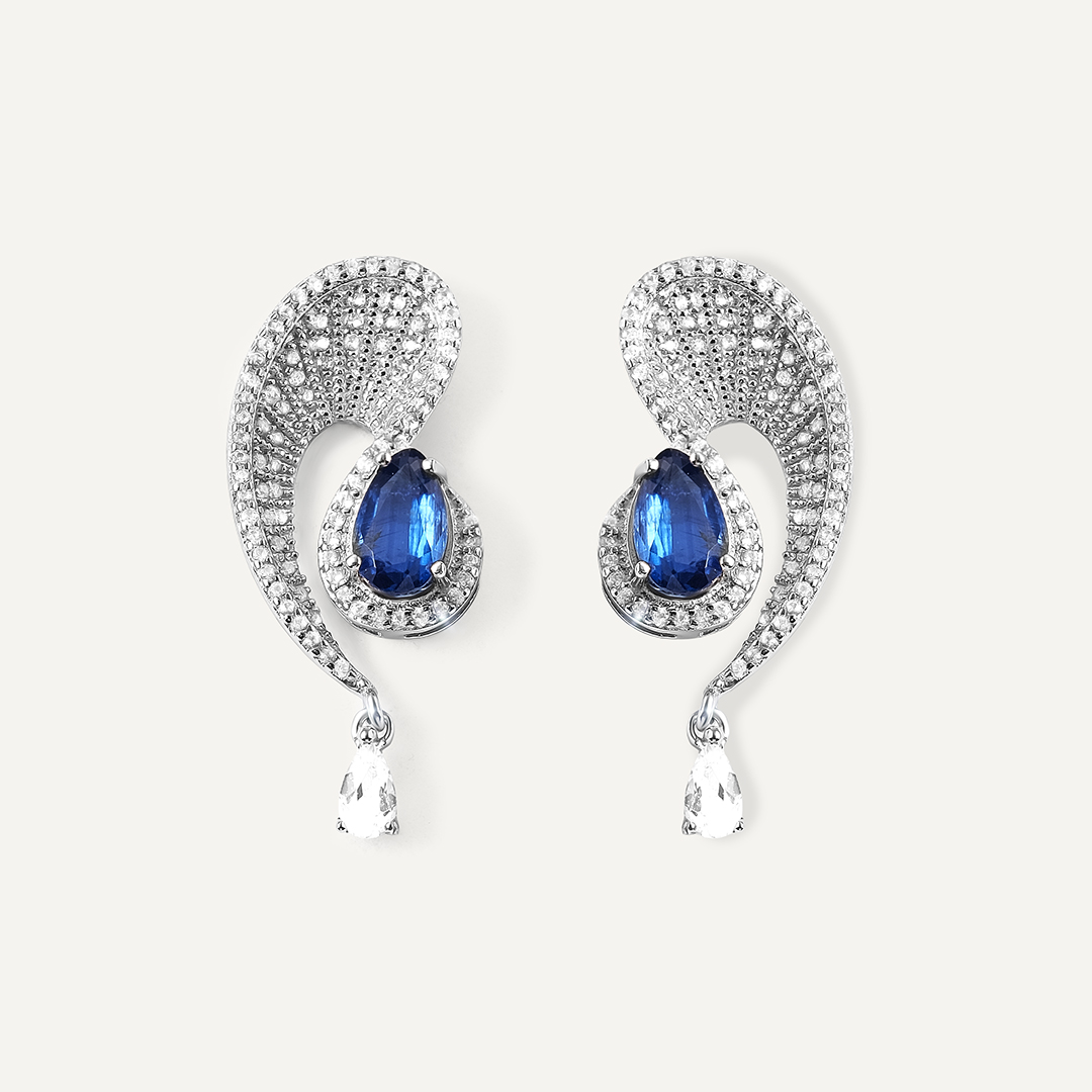 Серебряные серьги-пусеты с кианитами