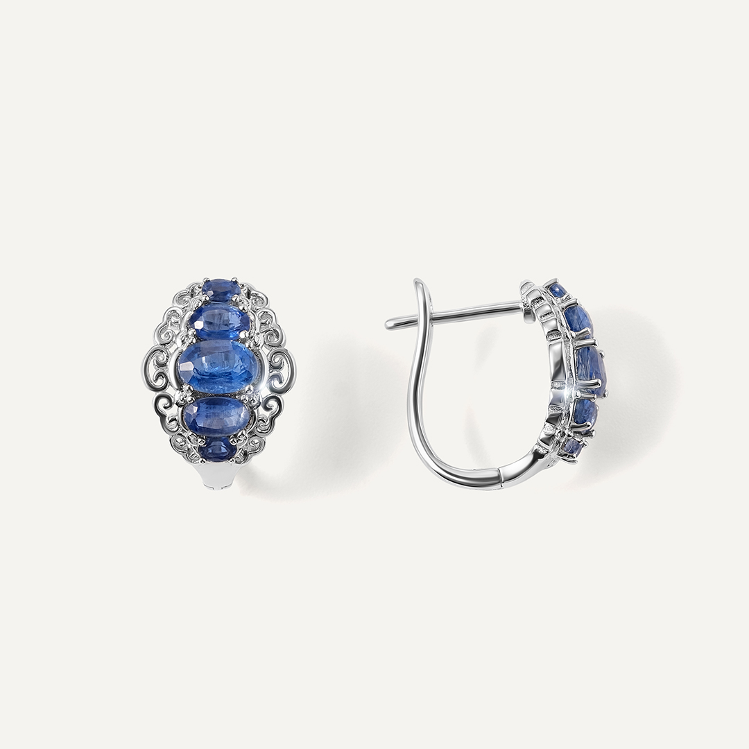 Серебряные серьги с кианитами