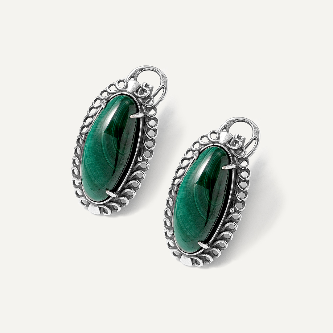 Серебряные серьги с малахитами