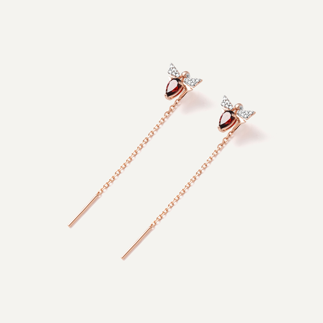 Серебряные серьги-протяжки с гранатами "Мотыльки"