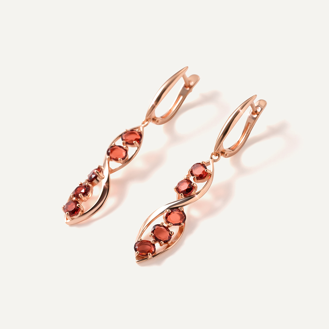 Серебряные серьги с гранатами