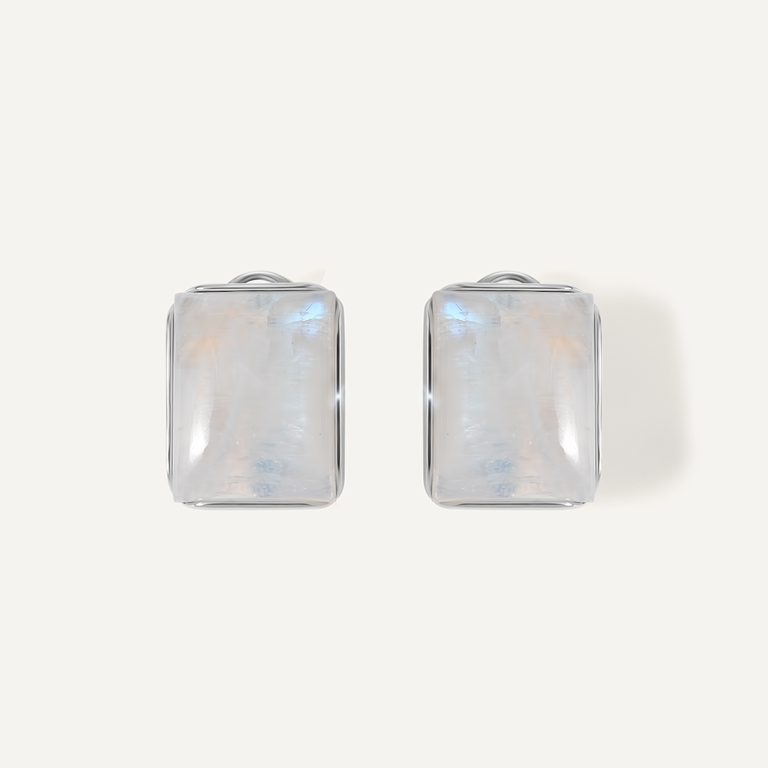 Серебряные серьги с лунными камнями