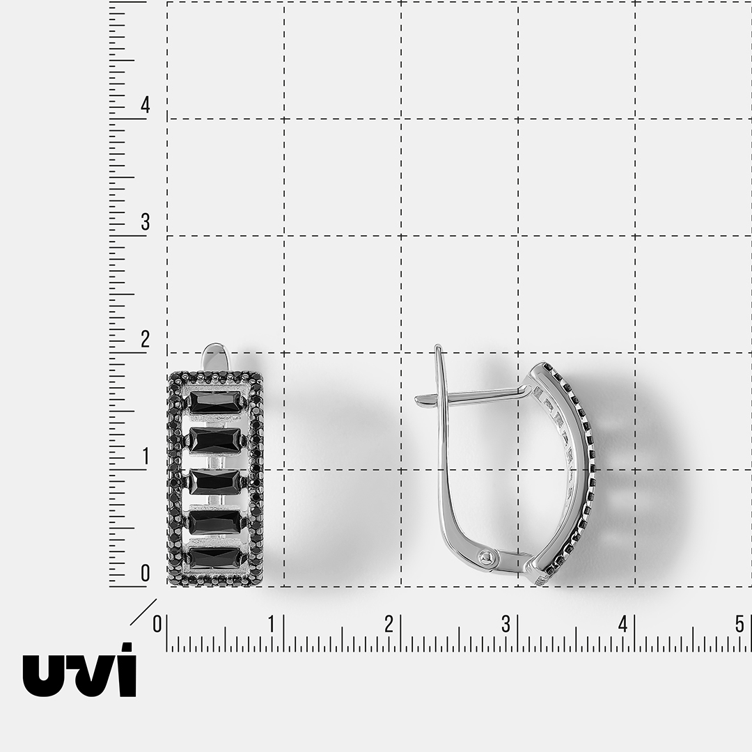 Серебряные серьги со шпинелью