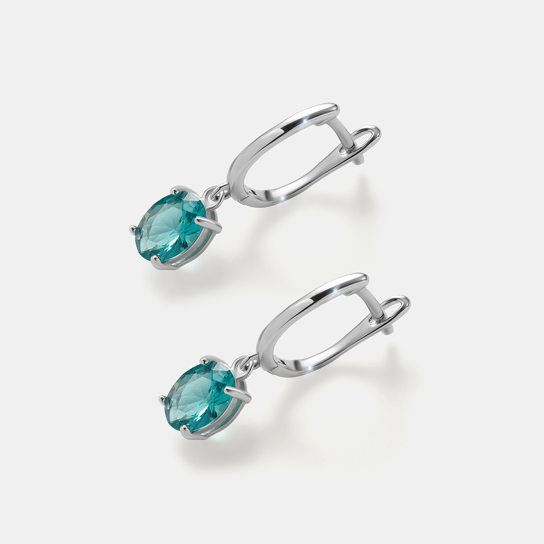 Серебряные серьги с зеленой шпинелью