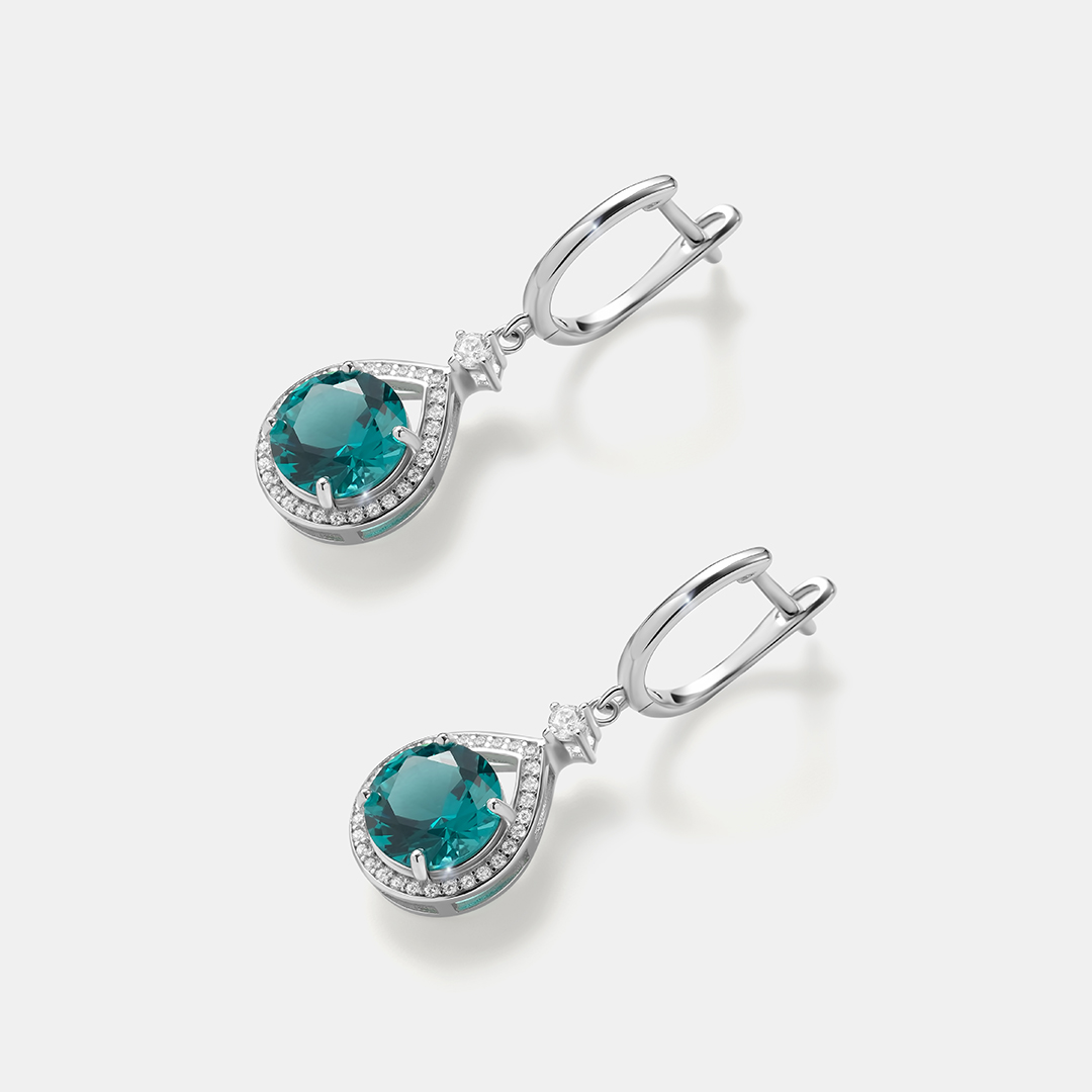 Серебряные серьги с зеленой шпинелью