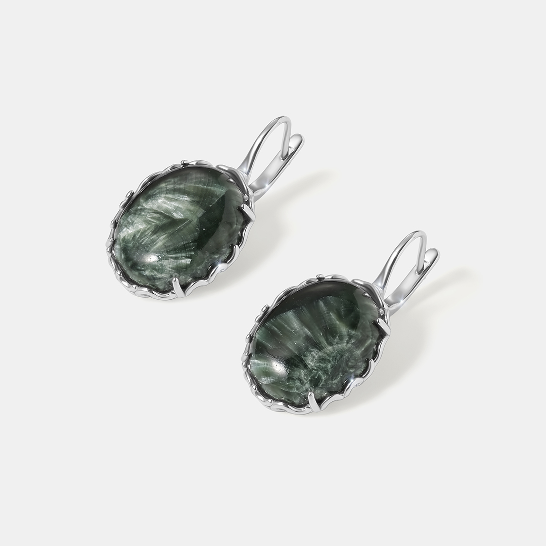 Серебряные серьги с серафинитами
