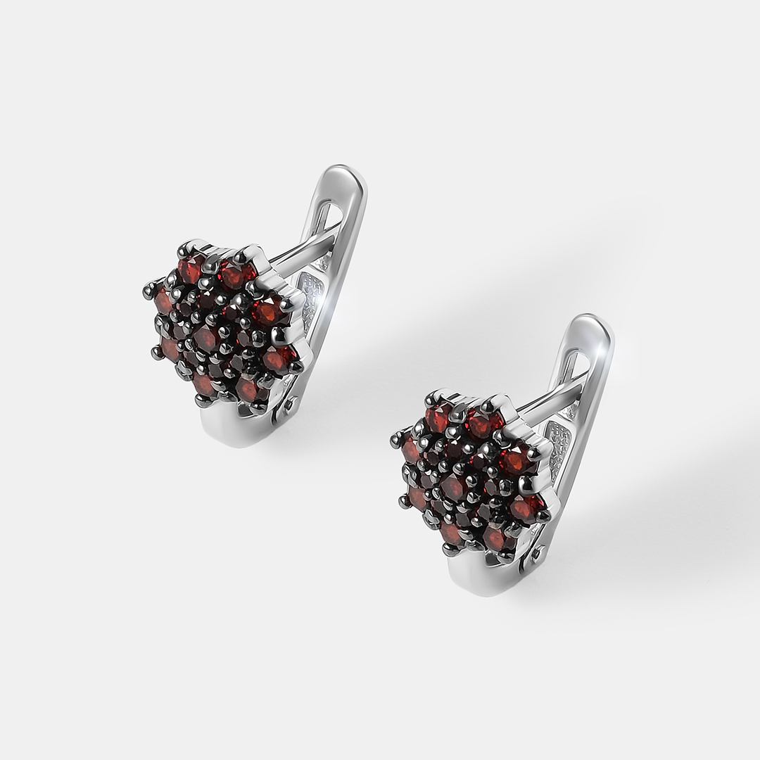 Серебряные серьги с чешскими гранатами