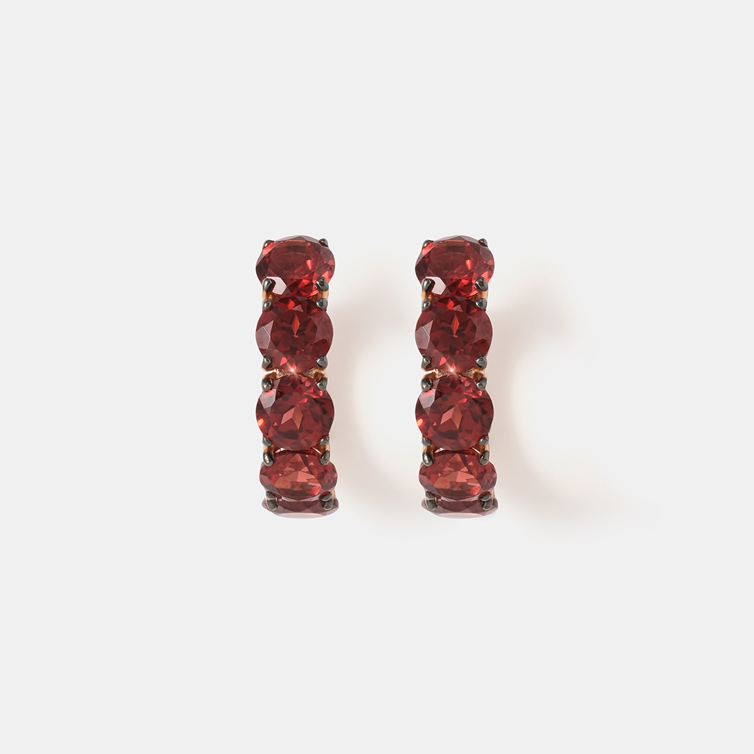 Серебряные серьги с гранатами
