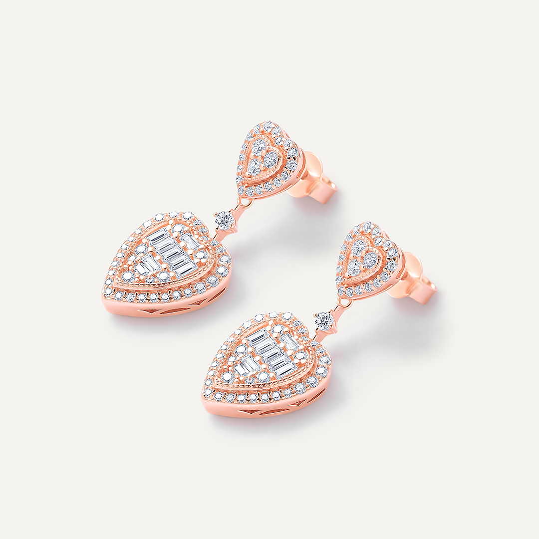 Серебряные серьги-пусеты с кубическим цирконием "Сердца"