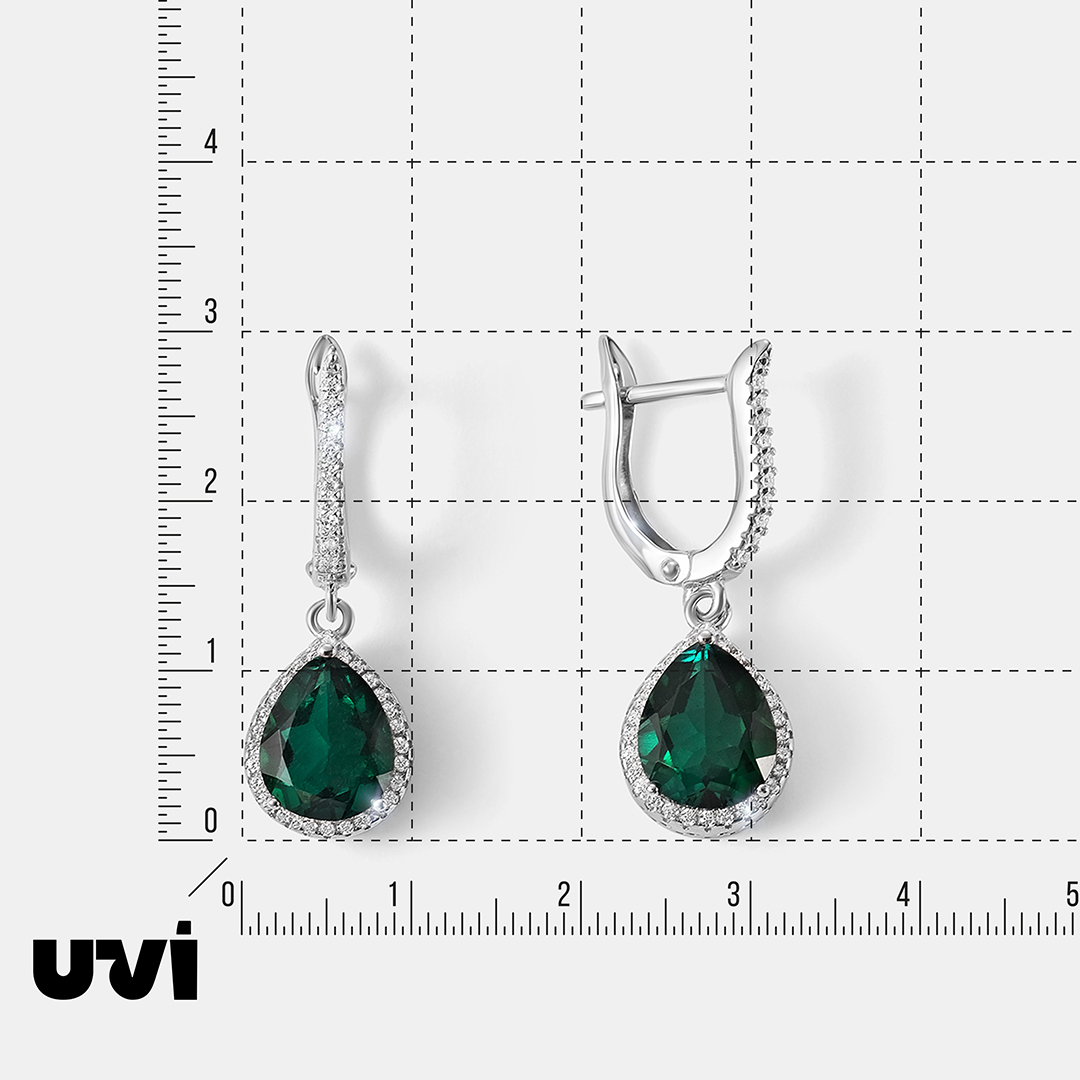 Серебряные серьги с выращенными изумрудами