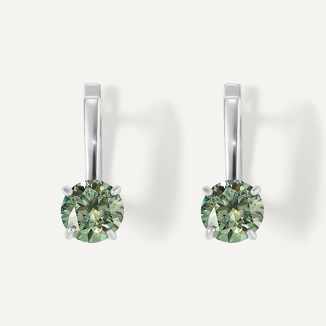 Серебряные серьги с зелеными муассанитами