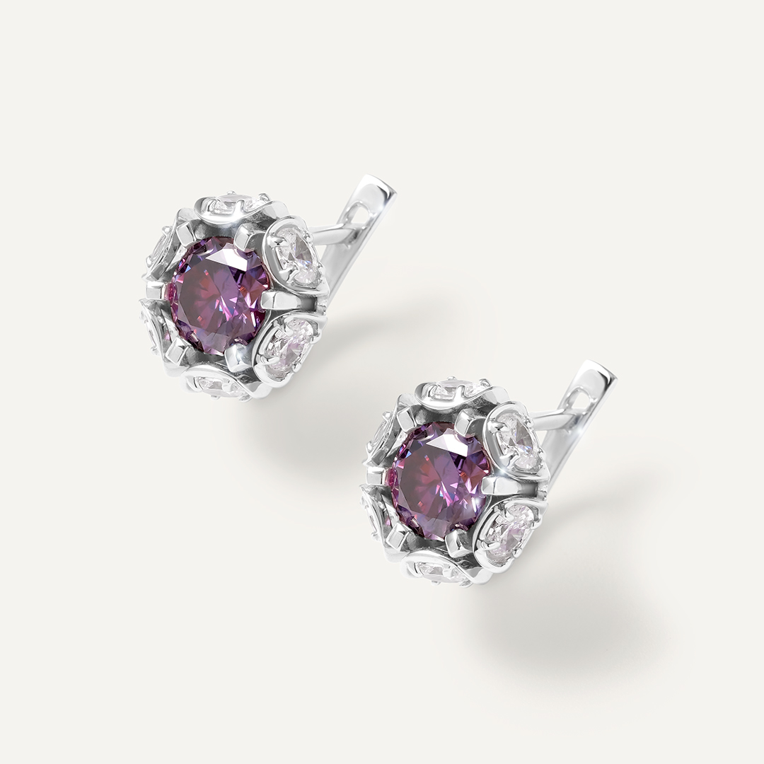Серебряные серьги с фиолетовыми муассанитами
