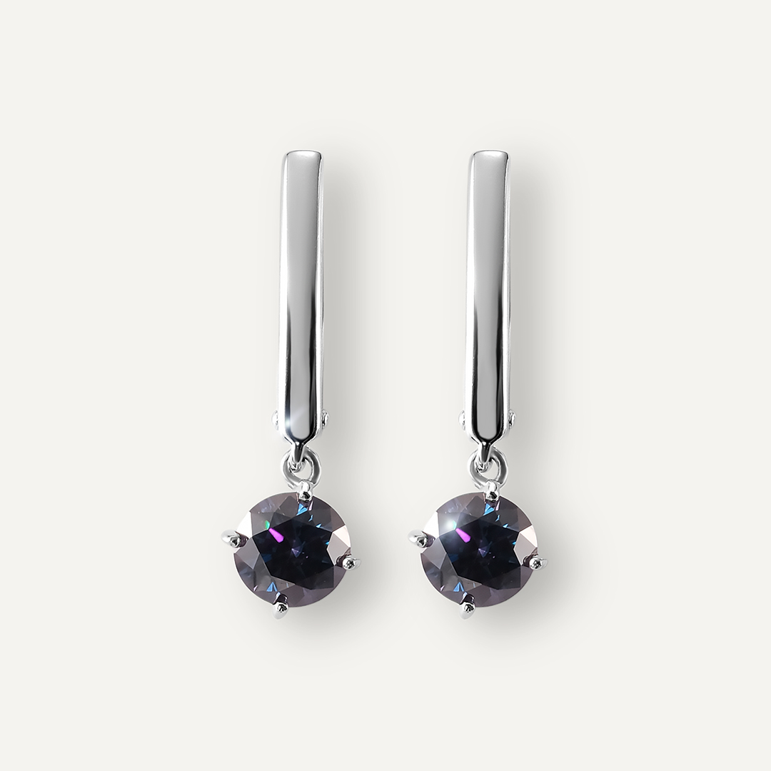 Серебряные серьги с фиолетовыми муассанитами