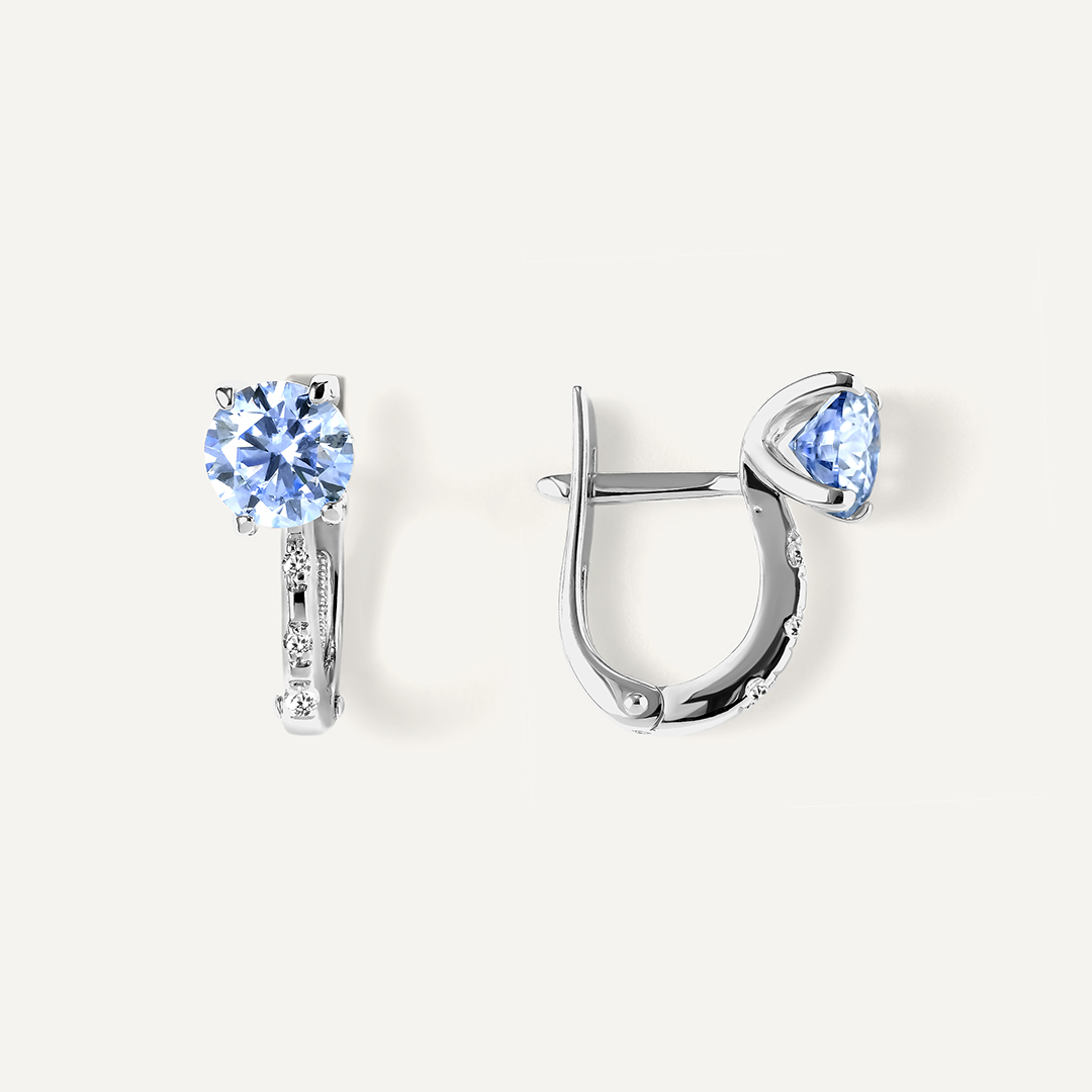 Серебряные серьги с голубыми муассанитами