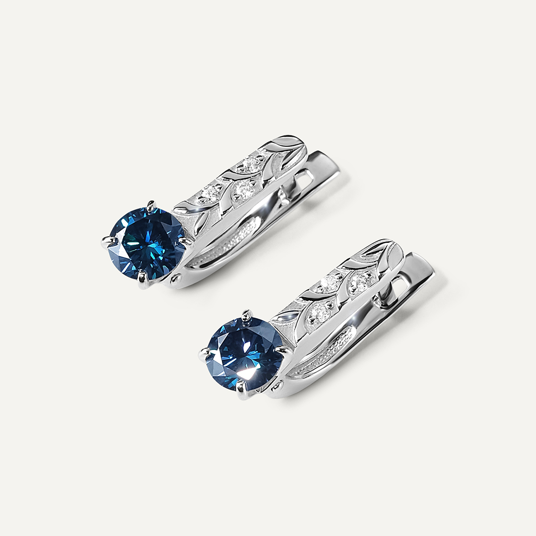 Серебряные серьги с синими муассанитами