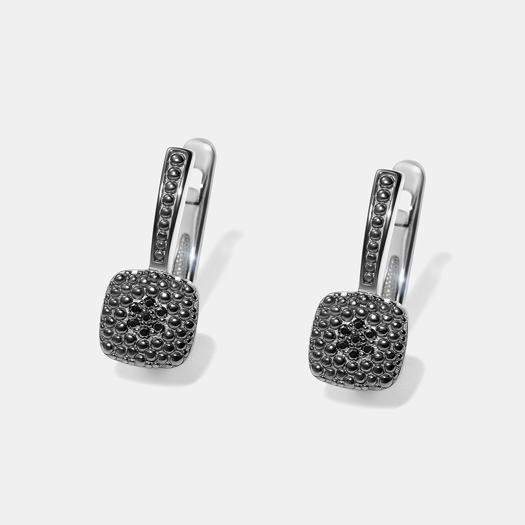 Серебряные серьги с черными бриллиантами