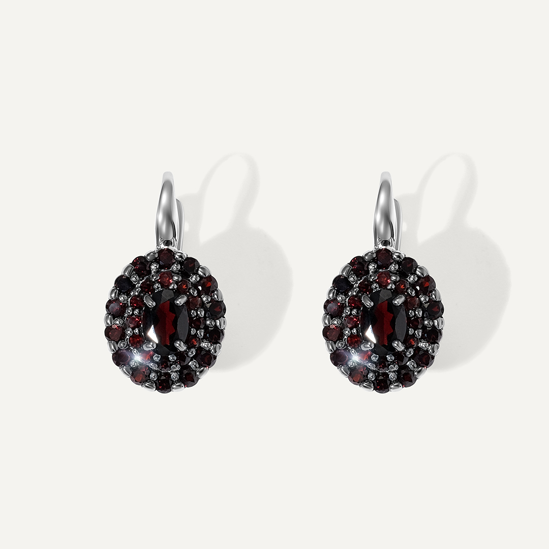 Серебряные серьги с чешскими гранатами