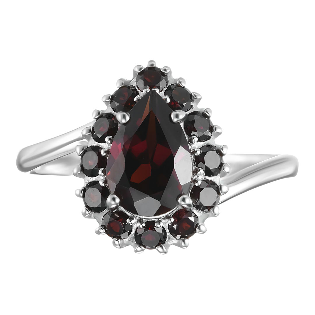 Серебряное кольцо с гранатами