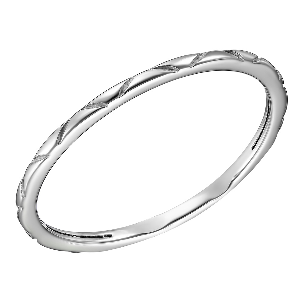 Серебряное кольцо 925 пробы;