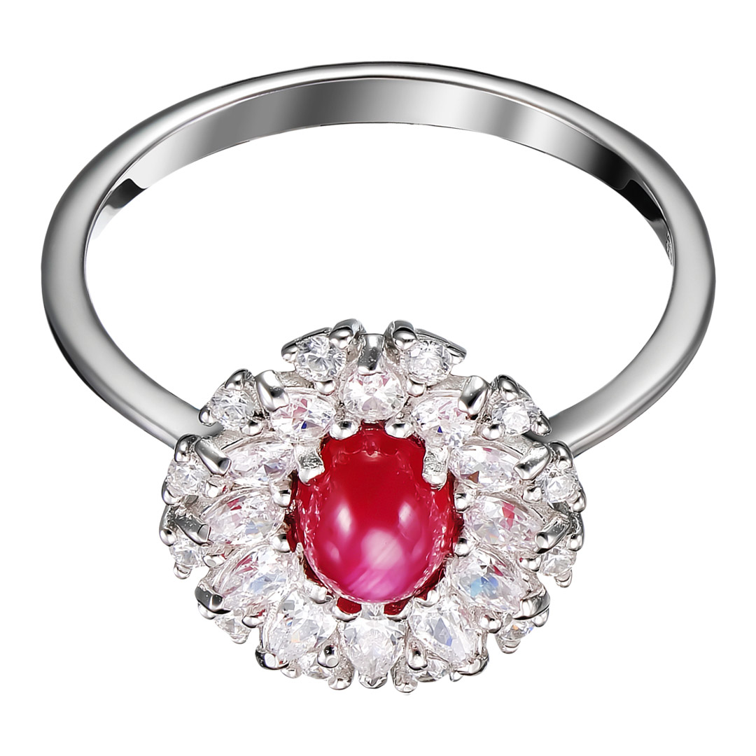 Серебряное кольцо 925 пробы; вставки 1 Рубин звездчатый F/2 1,8 ct, кабошон 7,5; 24 Куб. Цирконий бе