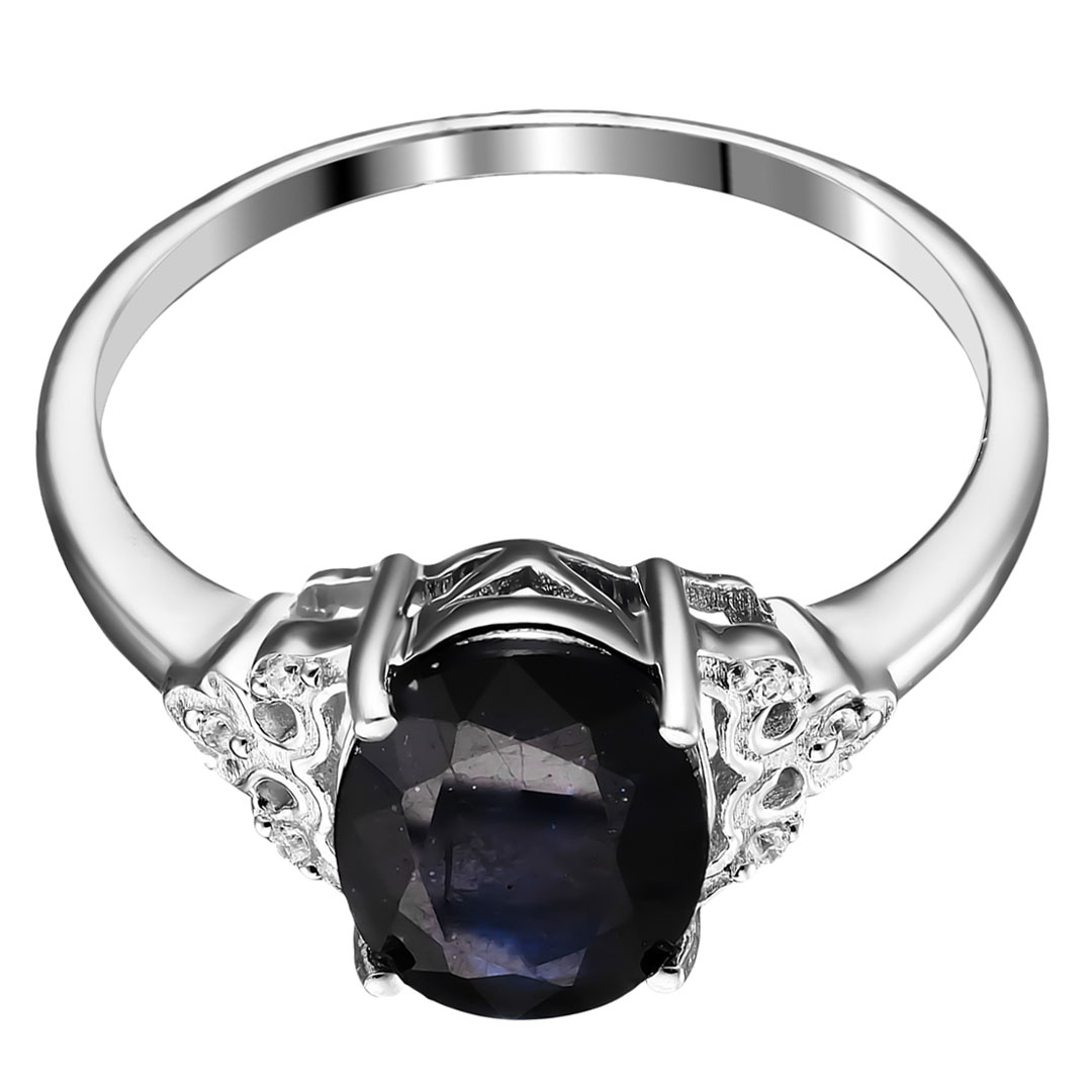 Серебряное кольцо 925 пробы; вставки 1 Сапфир U/2 3,55ct; 6 Куб.Цирконий бесцв.;
