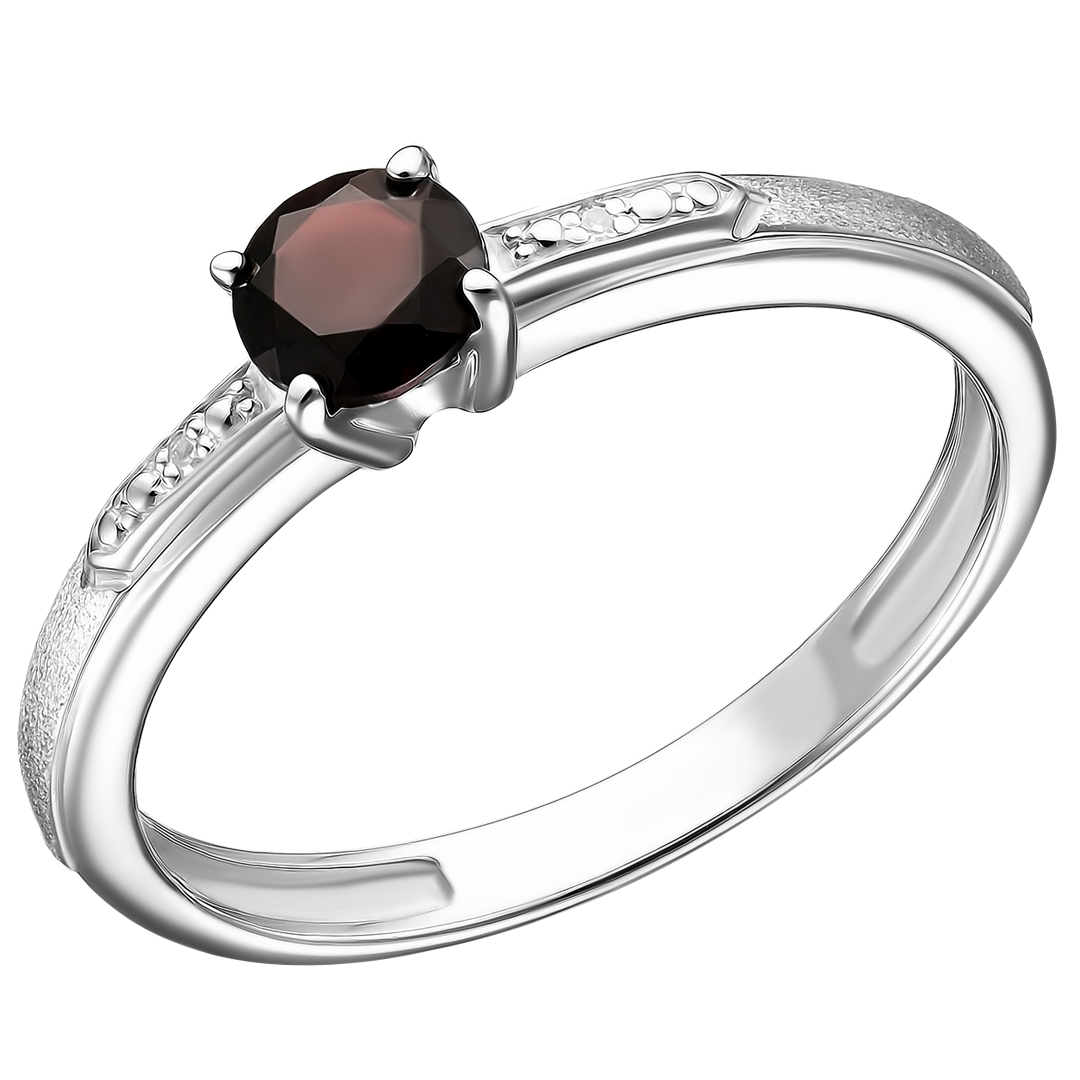 Серебряное кольцо 925 пробы; вставки 1 Гранат; 2 Бр.Кр-17 0,008 2/3A;