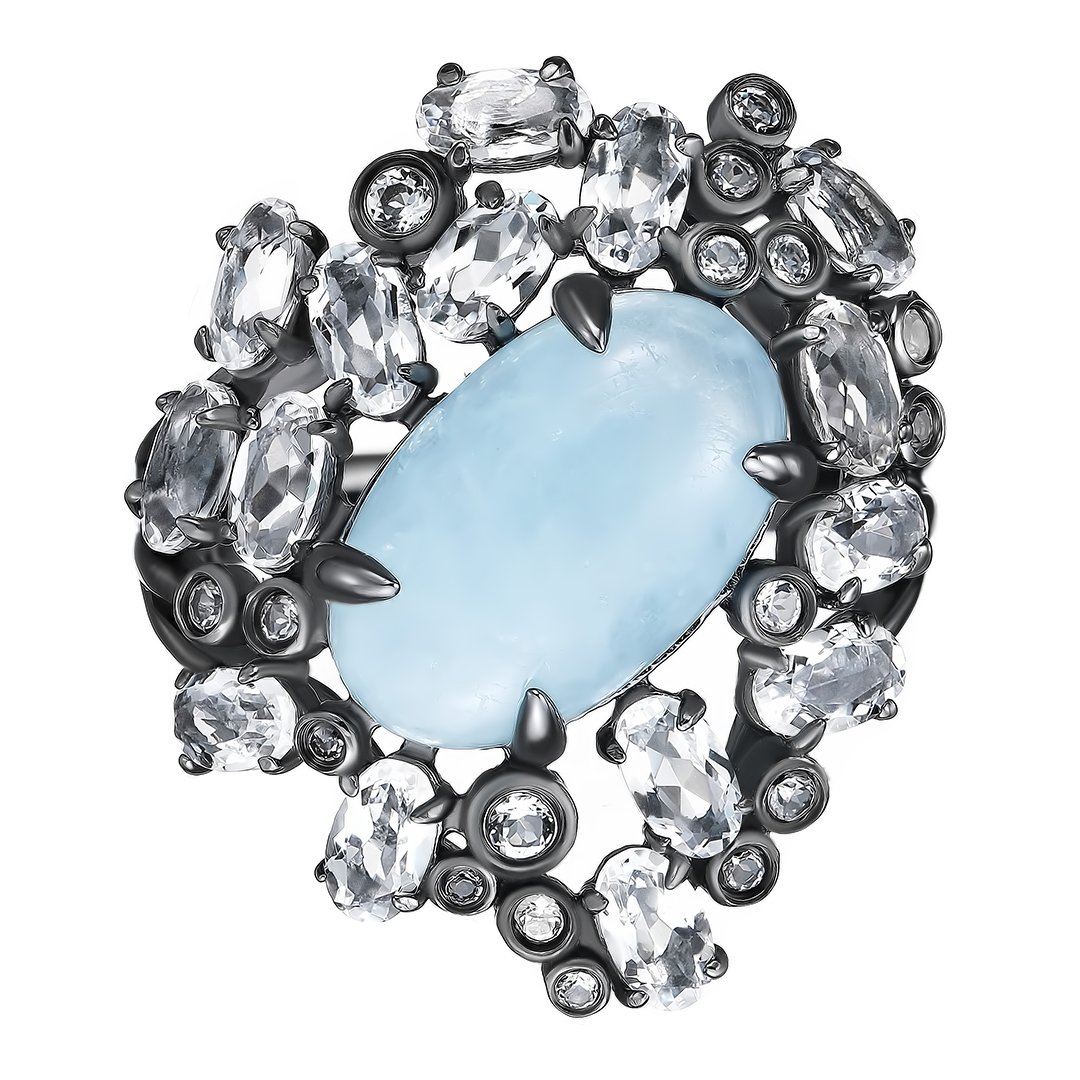 Серебряное кольцо 925 пробы; родий черный; вставки 1 Аквамарин 5,85 ct; 32 Горный хрусталь;