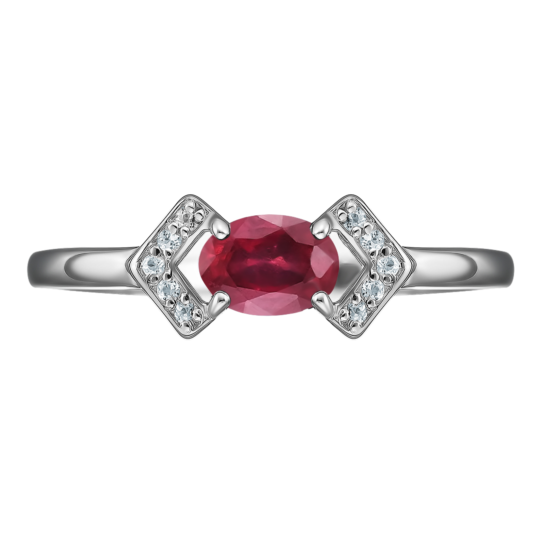 Серебряное кольцо с рубином