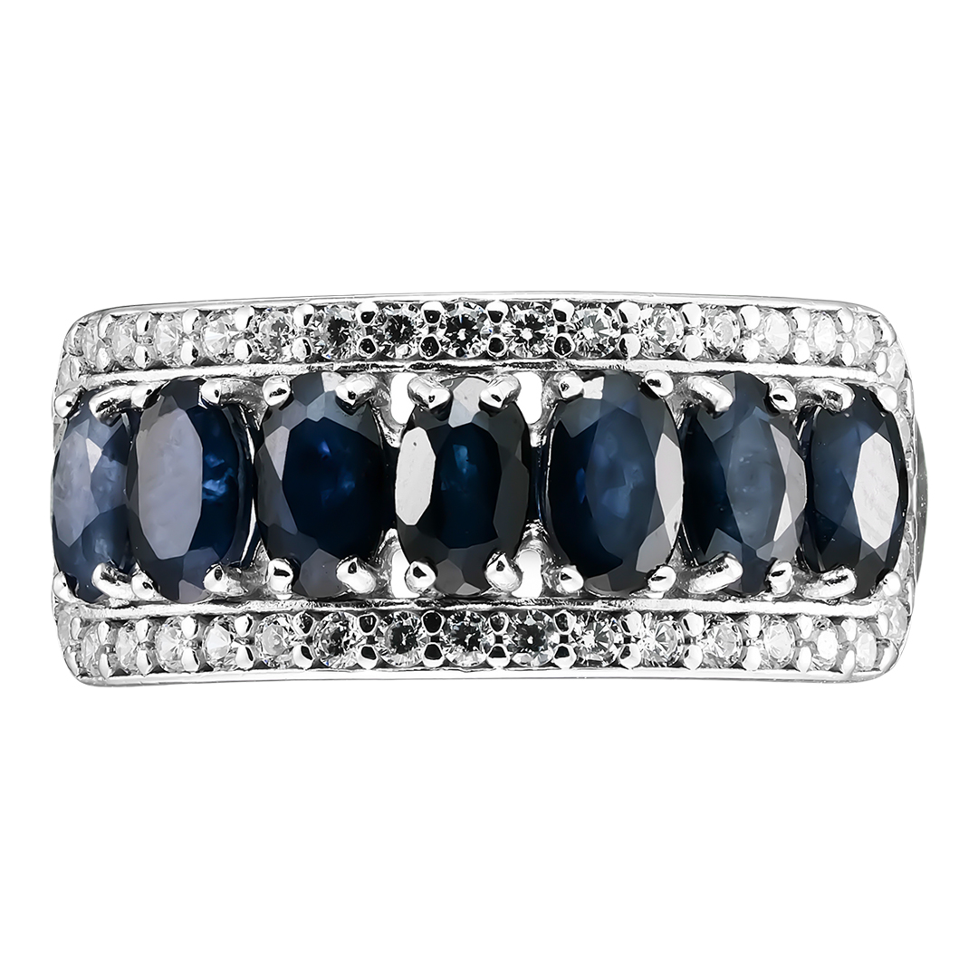 Серебряное кольцо 925 пробы; вставки 7 Сапфир U/2 2,238; 40 Фианит бесцв.;