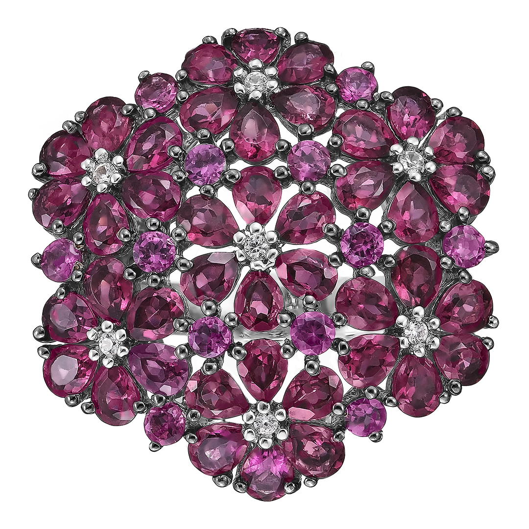Серебряное кольцо 925 пробы; родий (бел., черн.); вставки Россыпь Родолит 9,5 ct; 7 Циркон бесцв. 0,