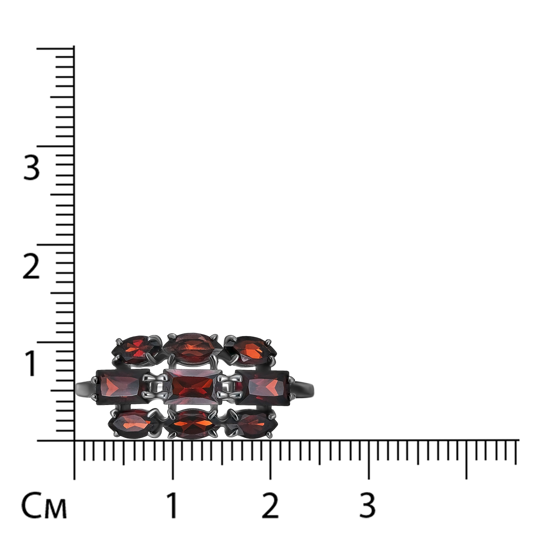 Серебряное кольцо с гранатами