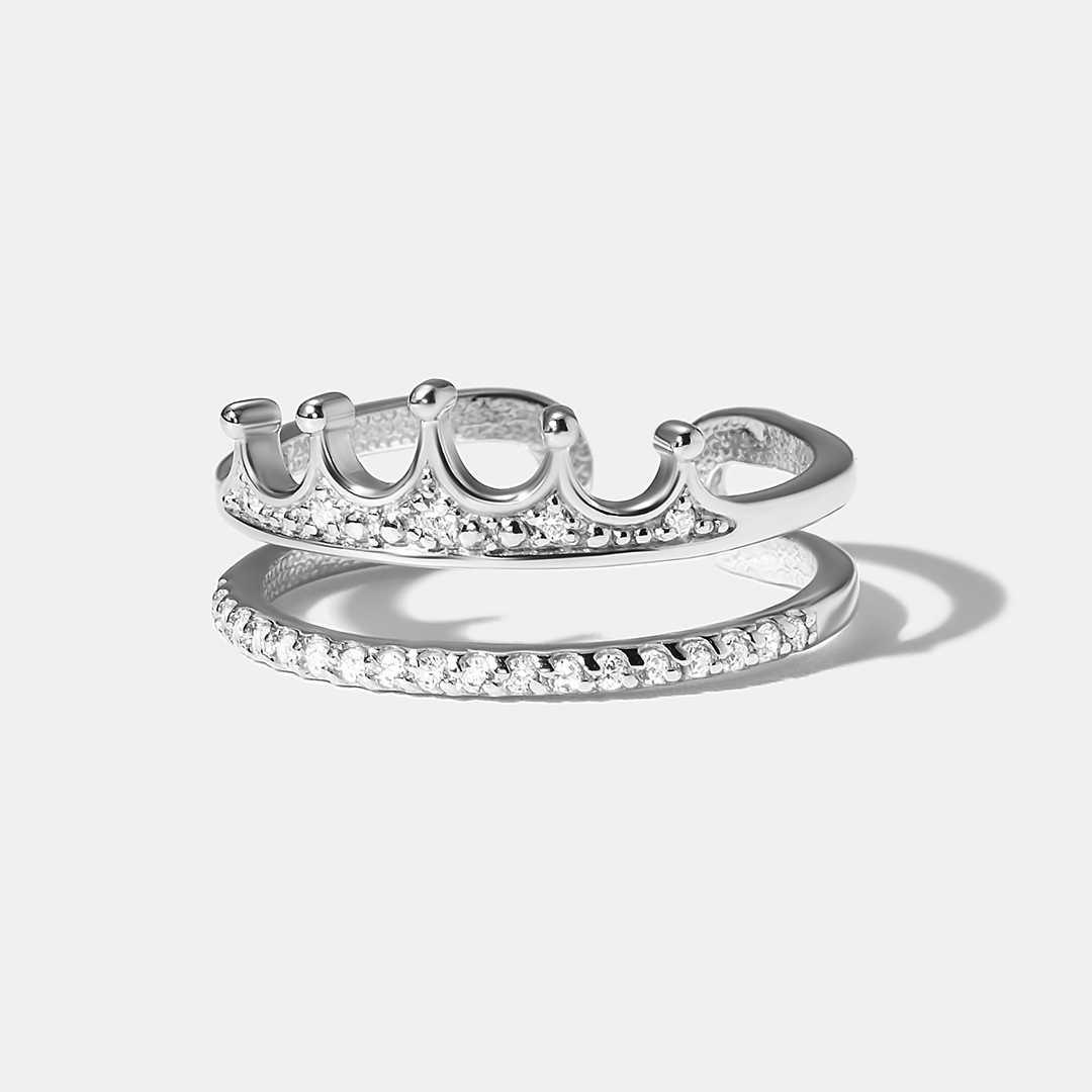Серебряное кольцо 925 пробы; незамкнутое; вставки 24 Фианит бесцв.;