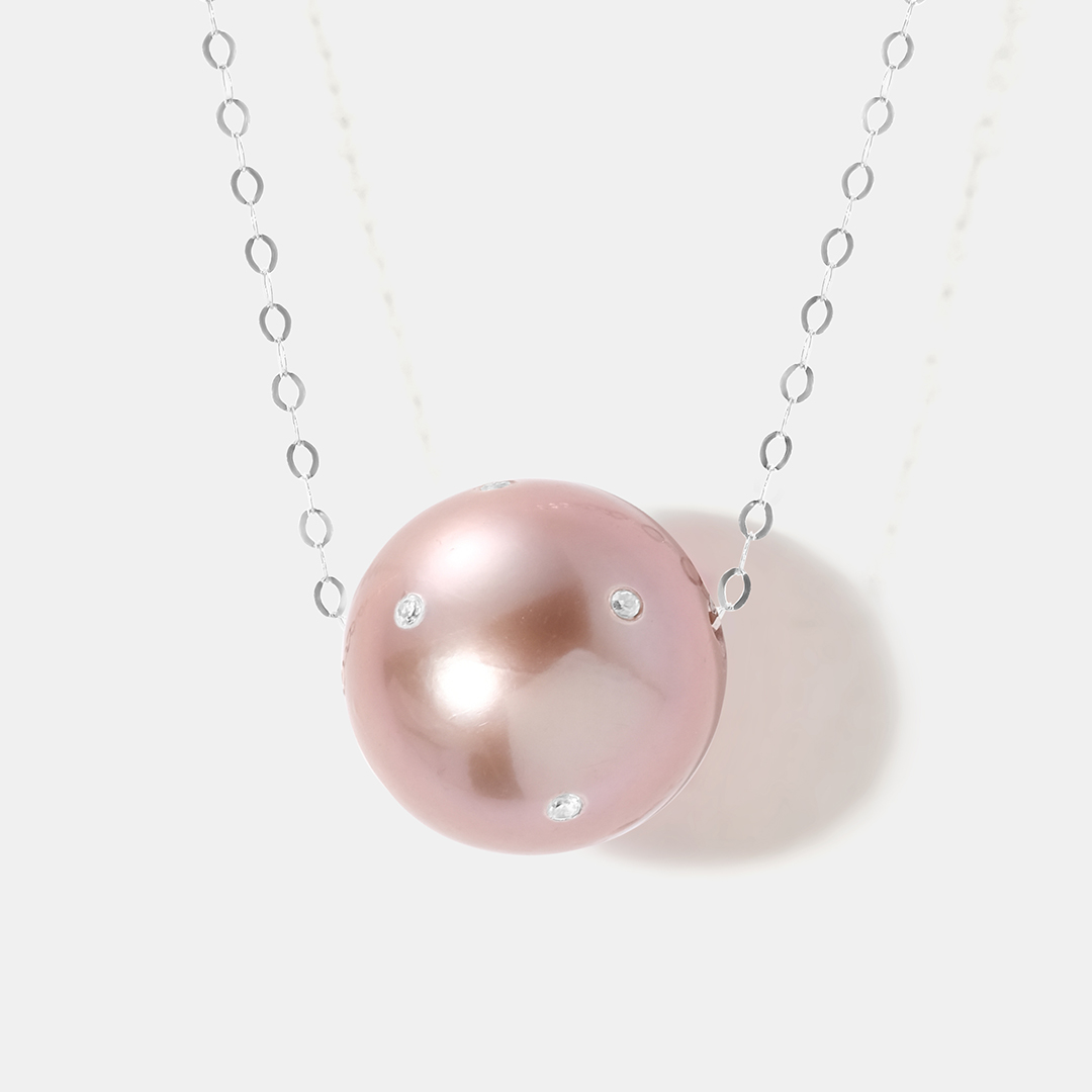 Колье из белого золота с жемчугом и бриллиантами