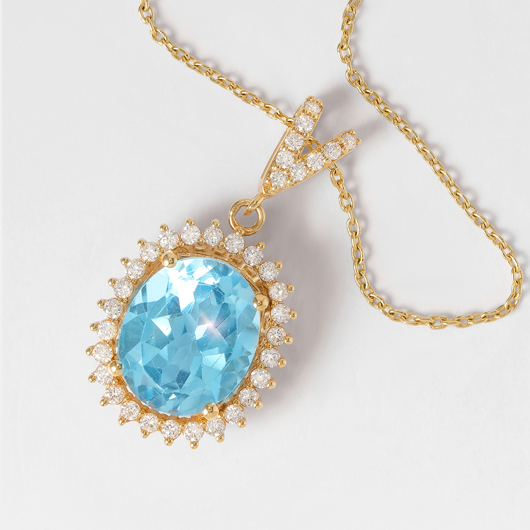 Колье из желтого золота с топазом