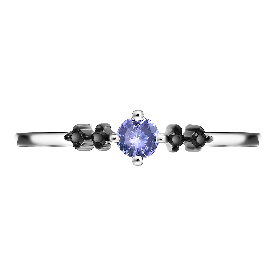 Серебряное кольцо 925 пробы; родий (бел., черн); вставки 1 Танзанит 0,25ct; 4 Шпинель черн. 0,05ct;