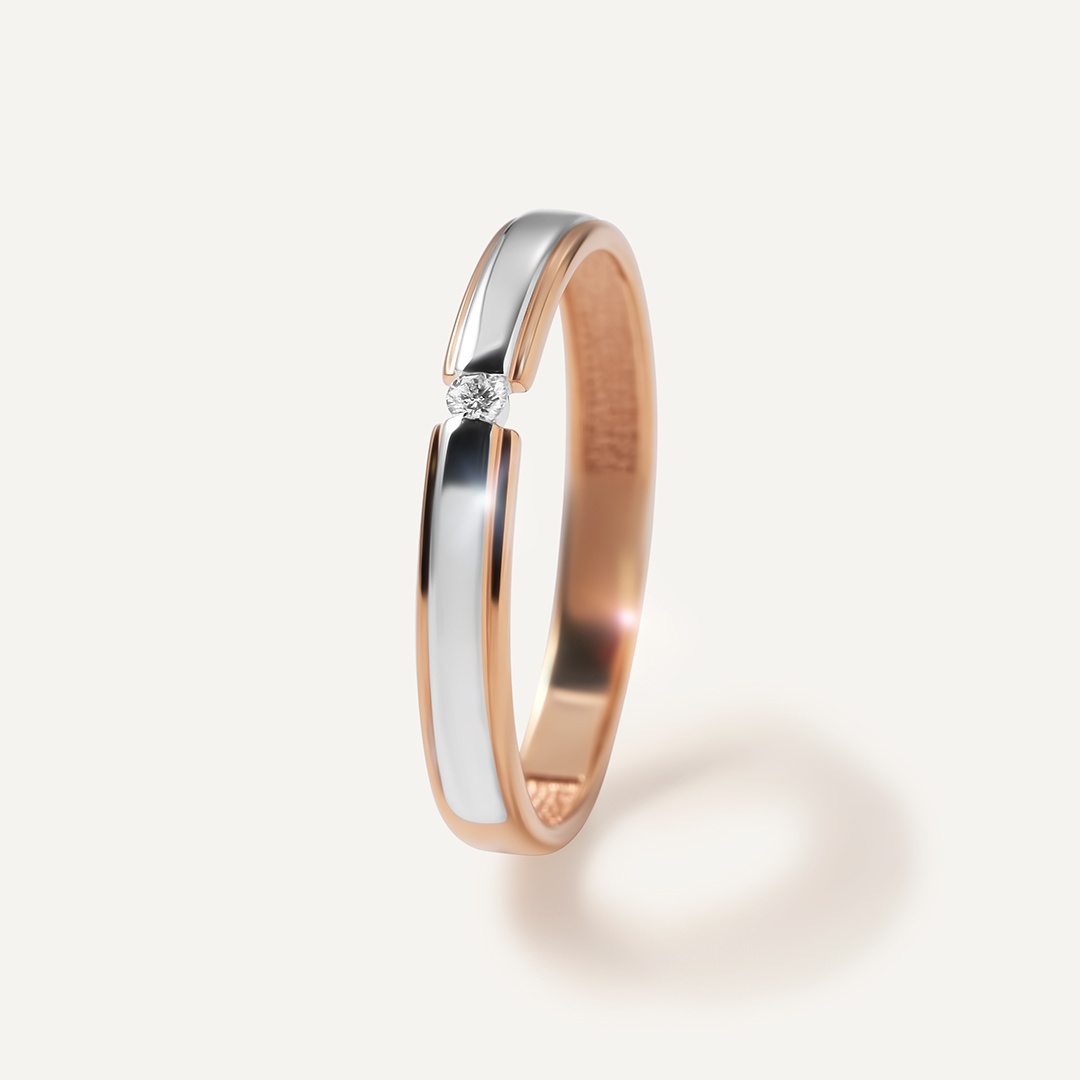 Кольцо из золота с бриллиантом