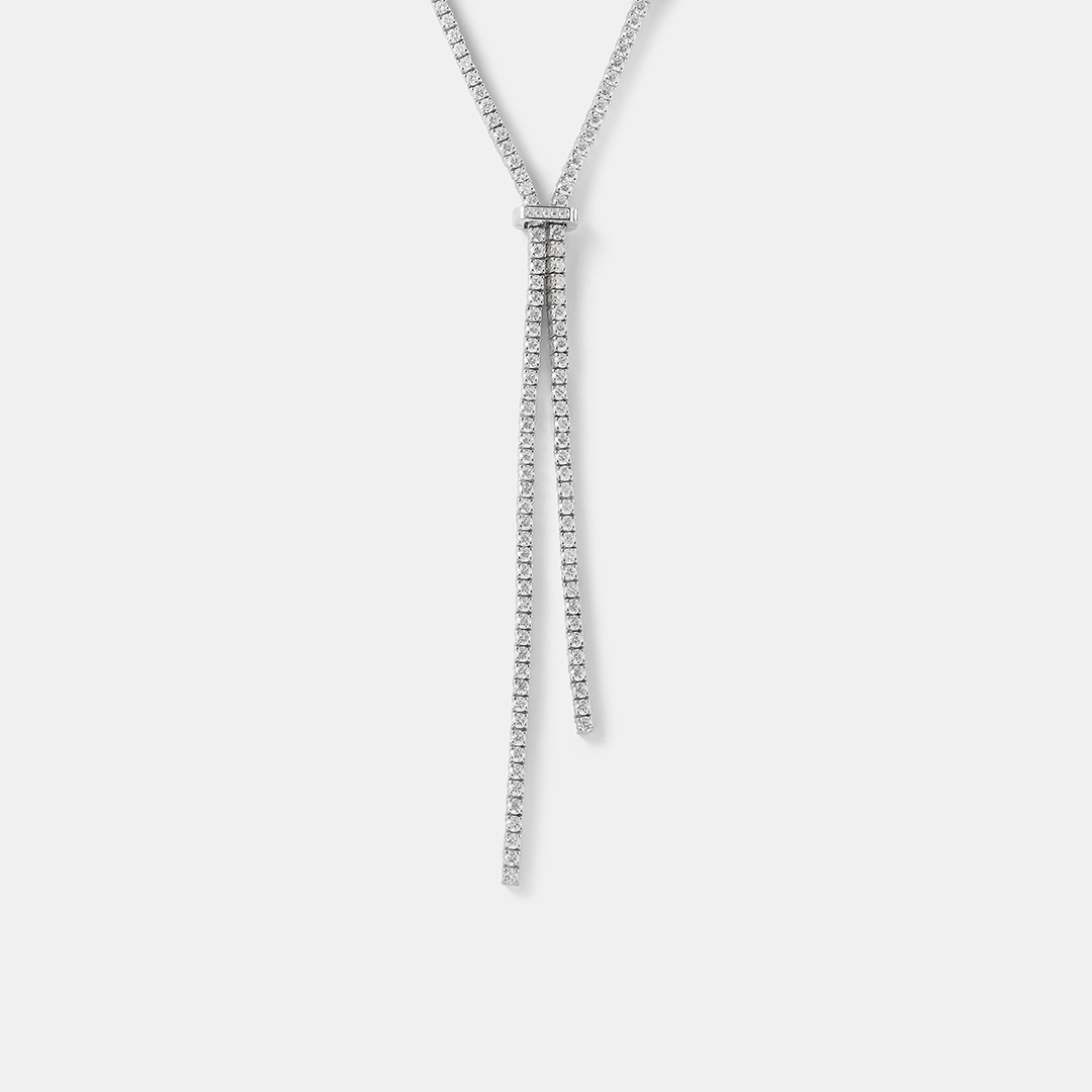 Серебряное колье с муассанитами