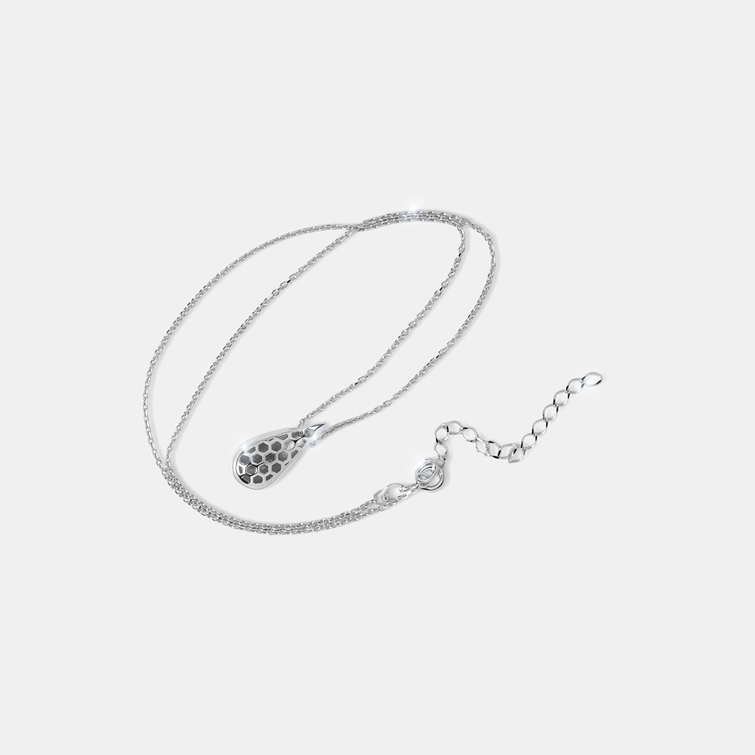 Серебряное колье "Капля"